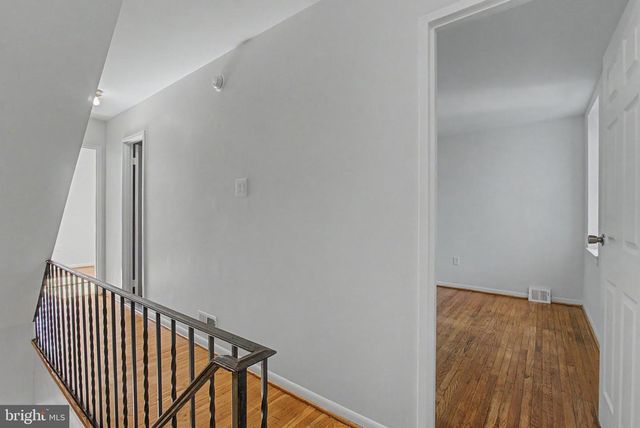 915 N 6TH ST, Philadelphia, PA 19123
