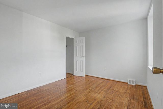 915 N 6TH ST, Philadelphia, PA 19123