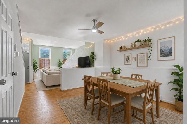 915 N 6TH ST, Philadelphia, PA 19123