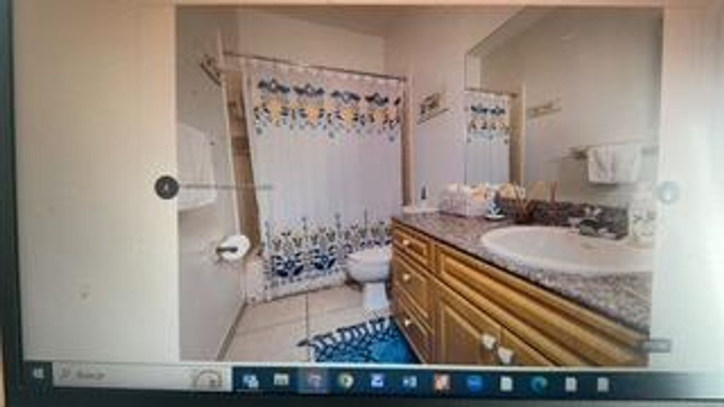 4225 E STONECREEK Circle 26, Davie, FL 33024