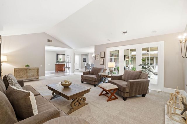 1911 Black Slate Ct, Gold River, CA 95670