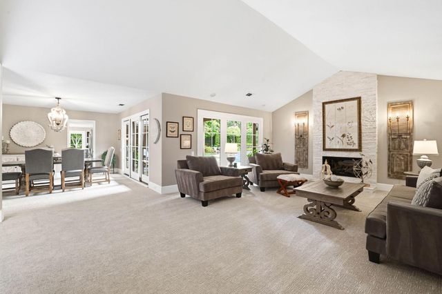 1911 Black Slate Ct, Gold River, CA 95670