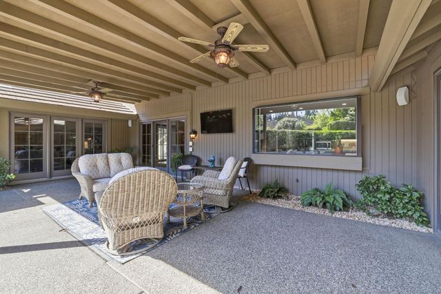 1911 Black Slate Ct, Gold River, CA 95670