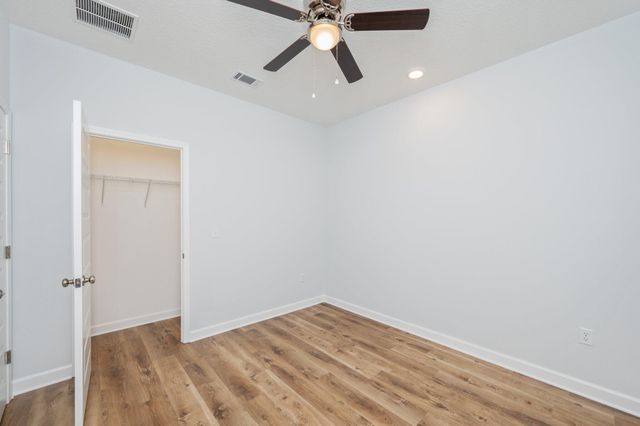740 E Chestnut Avenue, Crestview, FL 32539