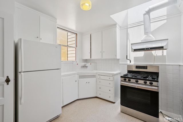 31 Middlefield Drive, San Francisco, CA 94132