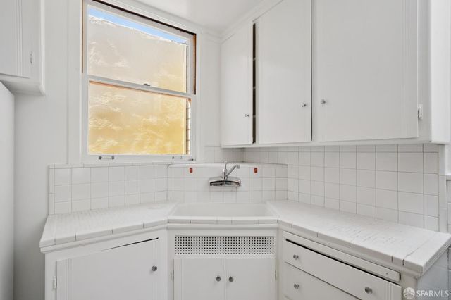 31 Middlefield Drive, San Francisco, CA 94132