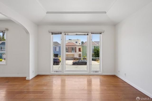 31 Middlefield Drive, San Francisco, CA 94132