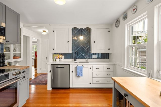 45 Durant Rd, Weymouth, MA 02190