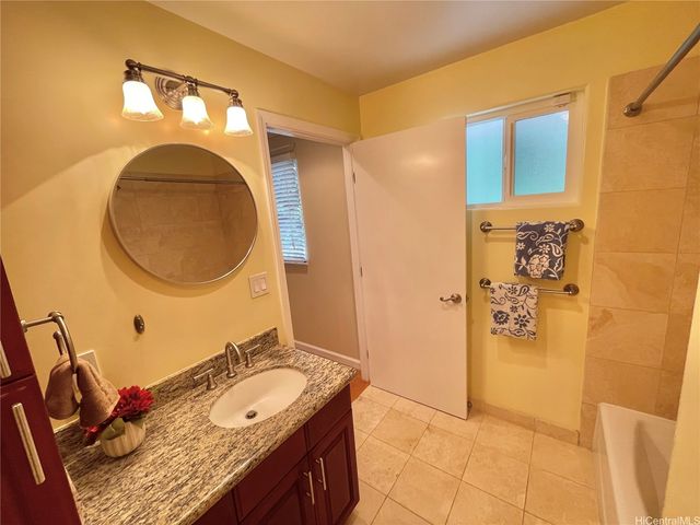 4854 Analii Street, Honolulu, HI 96821