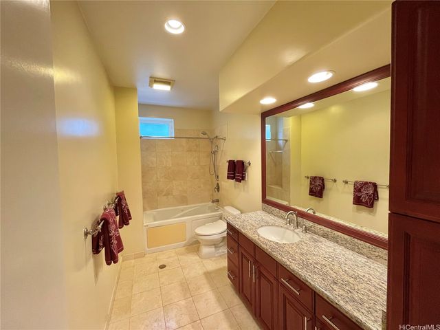 4854 Analii Street, Honolulu, HI 96821