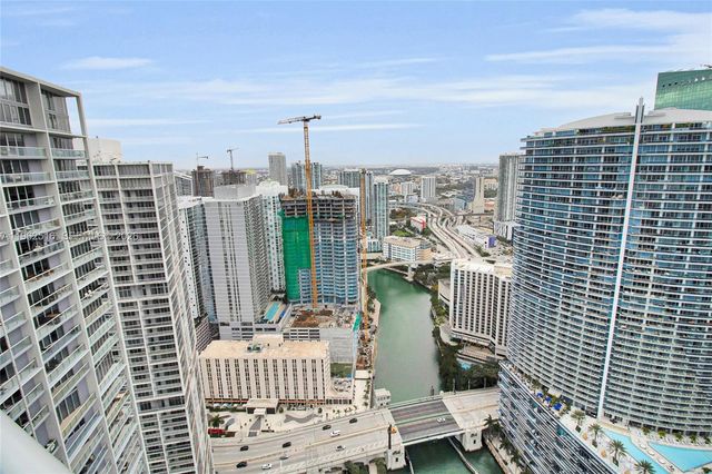 465 Brickell Ave 5102, Miami, FL 33131