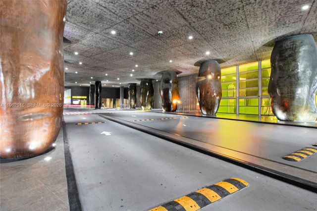 465 Brickell Ave 5102, Miami, FL 33131