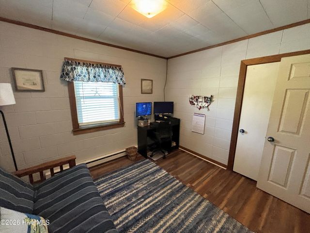 923 N Yaupon Terrace, Morehead City, NC 28557