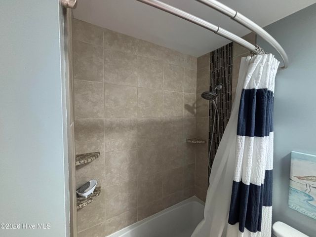 923 N Yaupon Terrace, Morehead City, NC 28557