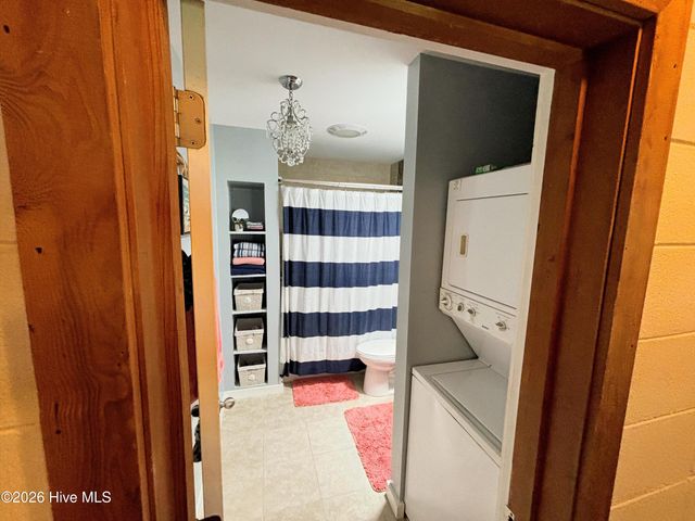 923 N Yaupon Terrace, Morehead City, NC 28557