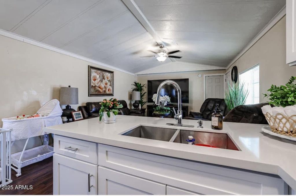 12727 W Glendale Avenue 106, Glendale, AZ 85307 — photo 4