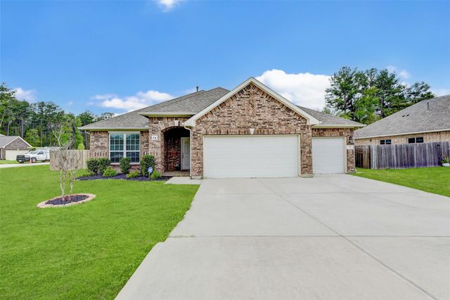 84 Linnwood Drive, Woodbranch, TX 77357