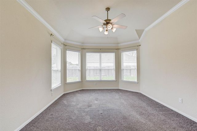 84 Linnwood Drive, Woodbranch, TX 77357