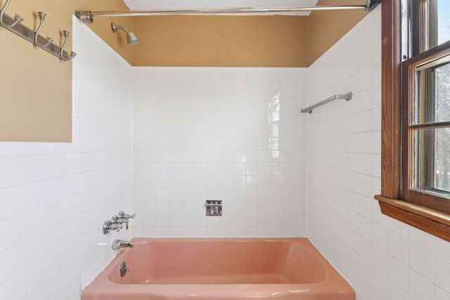 8449 Morris Circle, Bloomington, MN 55437