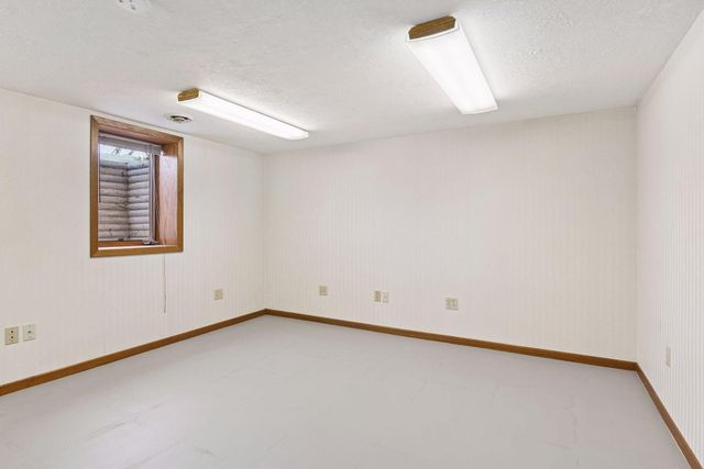 8449 Morris Circle, Bloomington, MN 55437