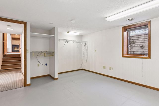 8449 Morris Circle, Bloomington, MN 55437