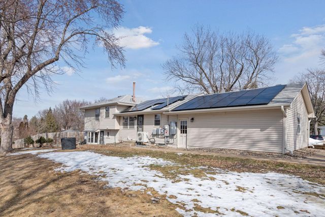 8449 Morris Circle, Bloomington, MN 55437