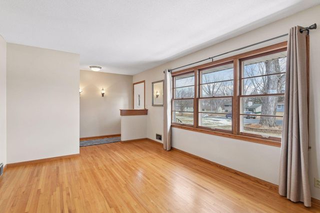 8449 Morris Circle, Bloomington, MN 55437