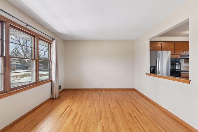 8449 Morris Circle, Bloomington, MN 55437