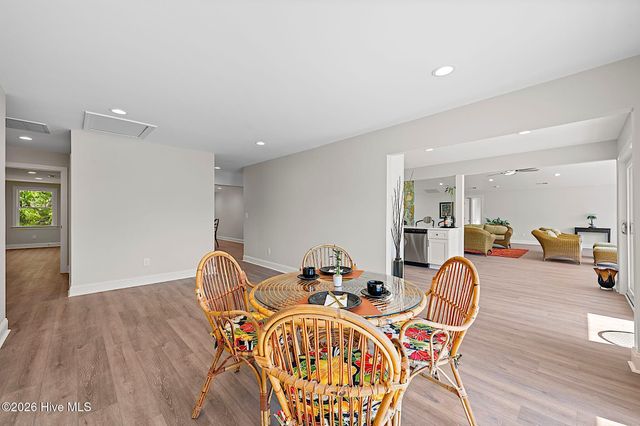 244 Shoreline Drive, New Bern, NC 28562