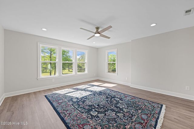 244 Shoreline Drive, New Bern, NC 28562