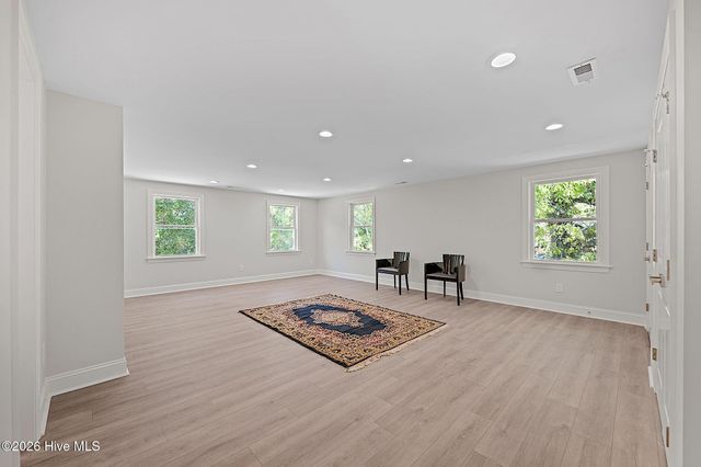 244 Shoreline Drive, New Bern, NC 28562