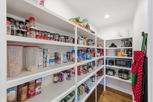 21010 W 225th Street, Spring Hill, KS 66083