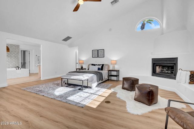 10624 N 38TH Street, Phoenix, AZ 85028