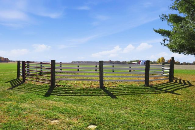 24502 State Rd. 37, Harlan, IN 46743