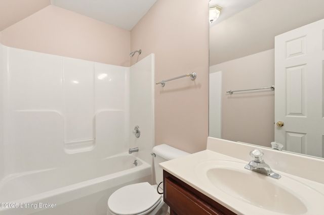 102 Ashton Ct, Bardstown, KY 40004