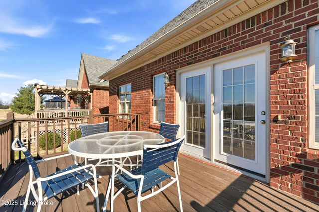 102 Ashton Ct, Bardstown, KY 40004