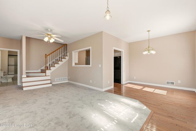 102 Ashton Ct, Bardstown, KY 40004