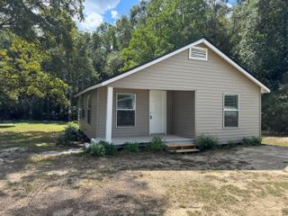 110 Lewis Ave., Petal, MS 39465
