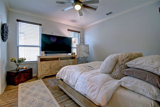 1409 Ellis Lane, Aubrey, TX 76227