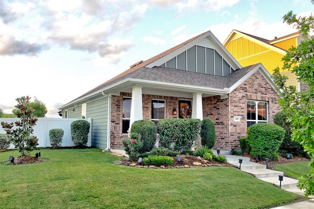 1409 Ellis Lane, Aubrey, TX 76227