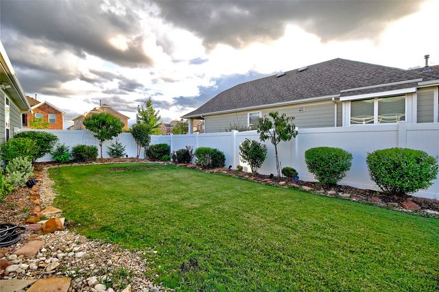 1409 Ellis Lane, Aubrey, TX 76227