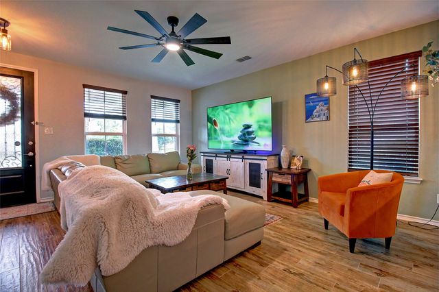1409 Ellis Lane, Aubrey, TX 76227