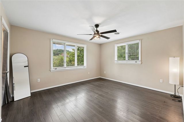 135 Penn Adamsburg Rd, Hempfield Twp, PA 15644