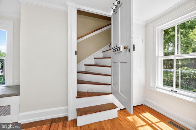923 W KING RD, Malvern, PA 19355