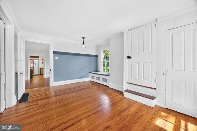 923 W KING RD, Malvern, PA 19355