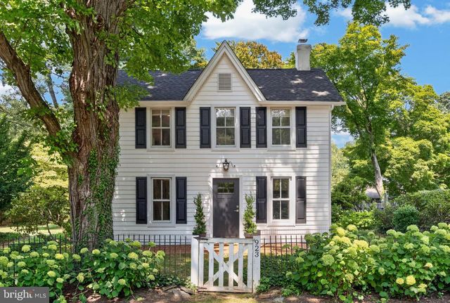 923 W KING RD, Malvern, PA 19355