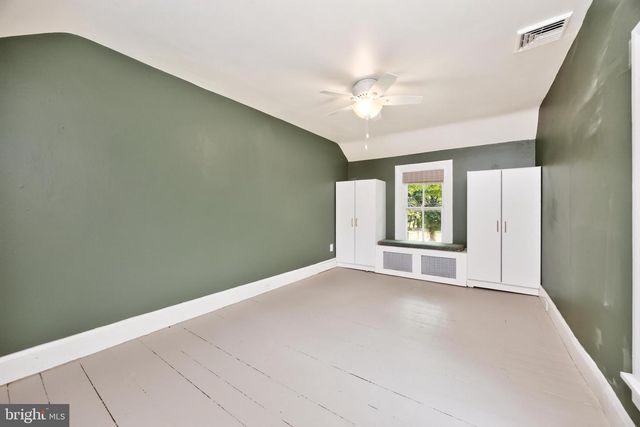 923 W KING RD, Malvern, PA 19355