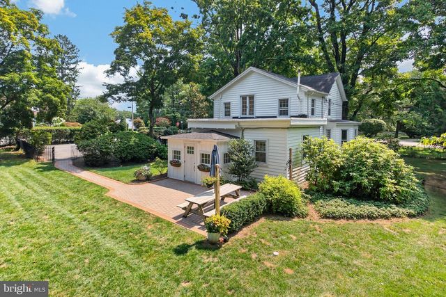 923 W KING RD, Malvern, PA 19355