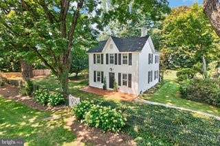 923 W KING RD, Malvern, PA 19355
