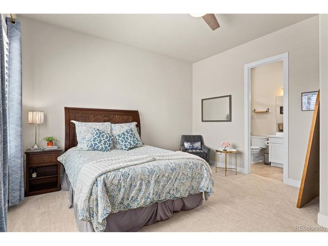 27671 E Lakeview Dr, Aurora, CO 80016